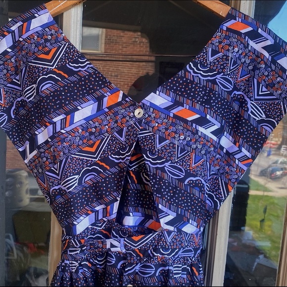 RARE Porridge Anthropologie Button-Back Graphic Print Open Back Wrap Midi Dress - Picture 5 of 9